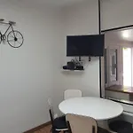 Maison Cosy Citadine 투르